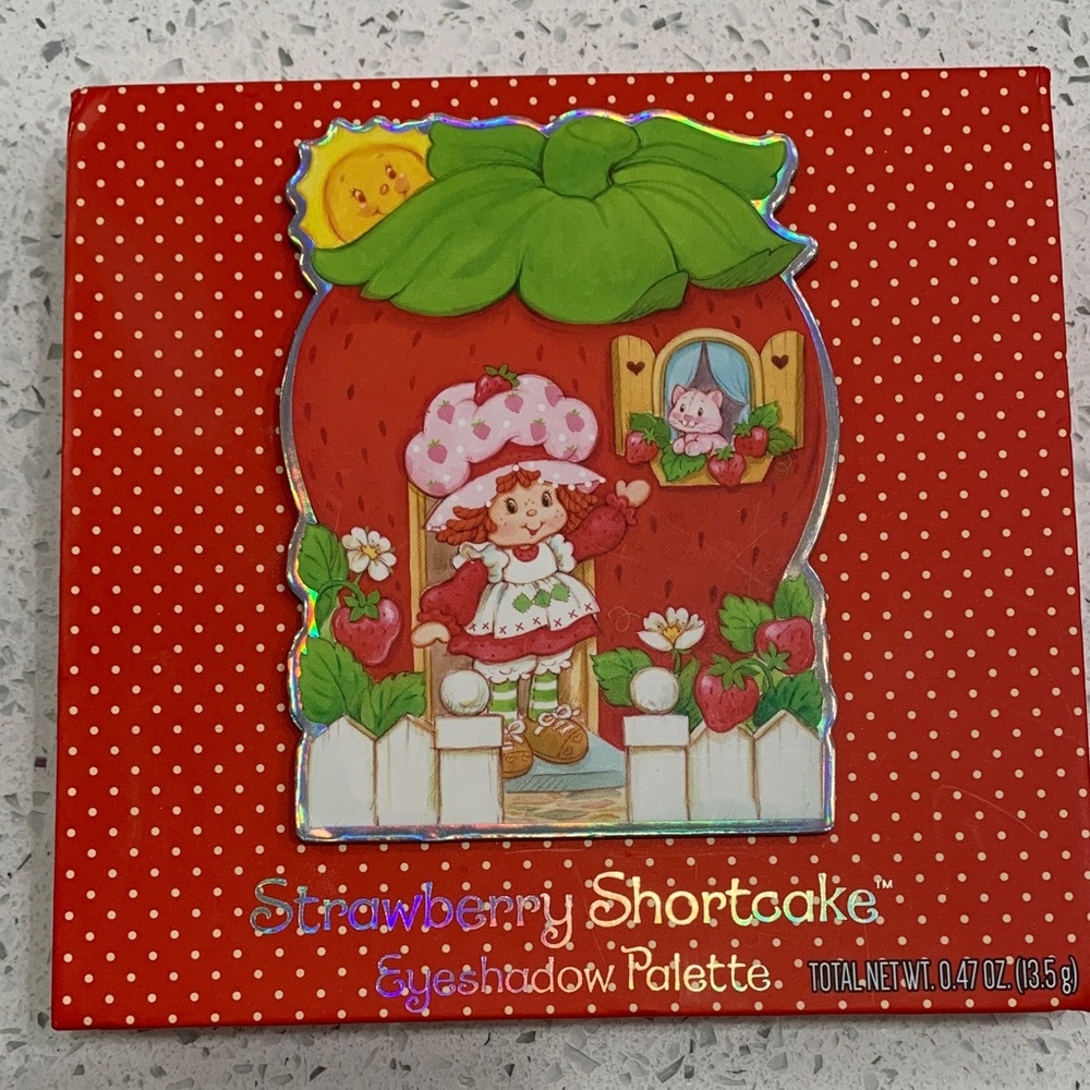 Strawberry Shortcake Eyeshadow Palette